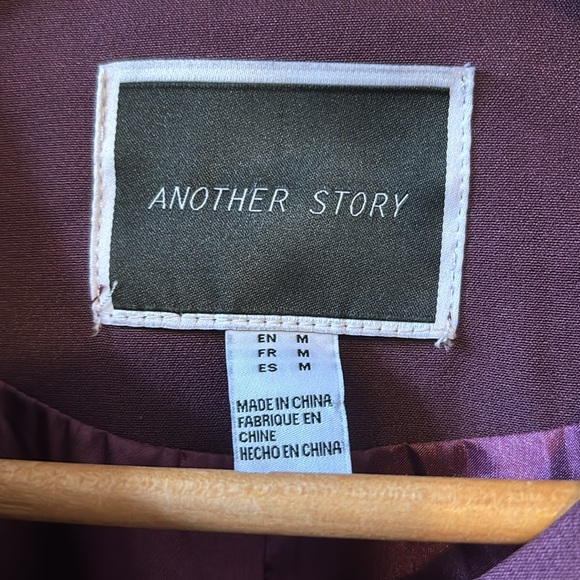 Another Story Jacket/Blazer with Ruffle Sleeve - Picture 2 of 7